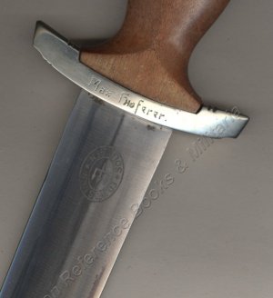 Early Personalized SA Dagger w/RARE Vertical Hanger (#26081)